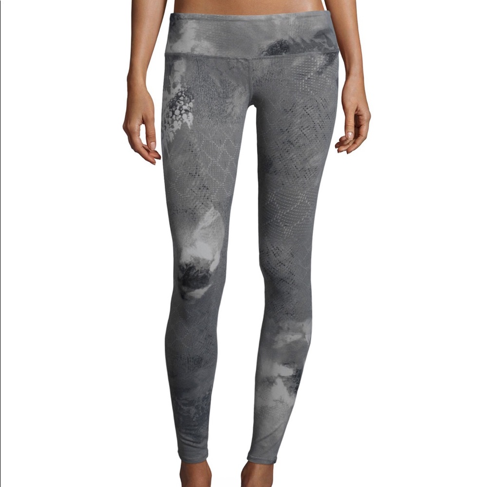 Alo airbrush leggings